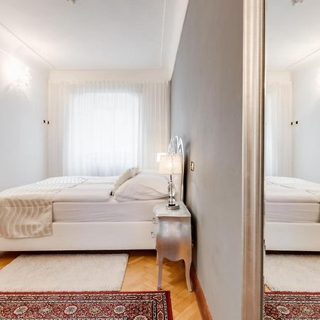 Charles Bridge Royal Apartments - Castle District Prague Ngoại thất bức ảnh