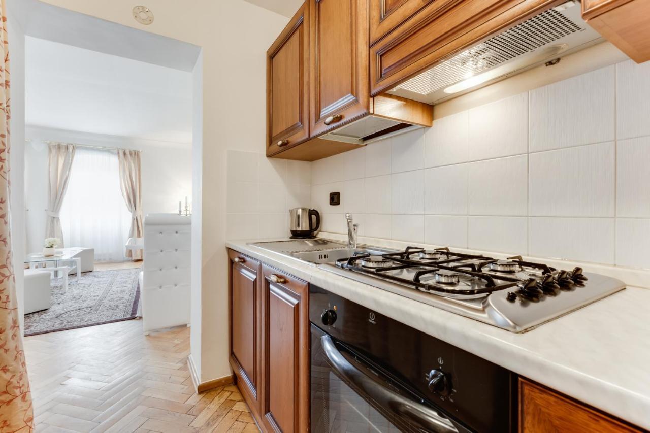 Charles Bridge Royal Apartments - Castle District Prague Ngoại thất bức ảnh