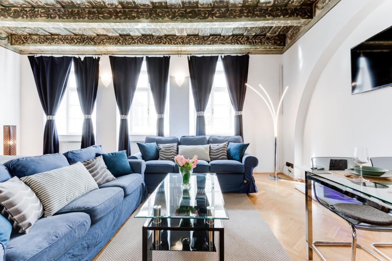 Charles Bridge Royal Apartments - Castle District Prague Ngoại thất bức ảnh